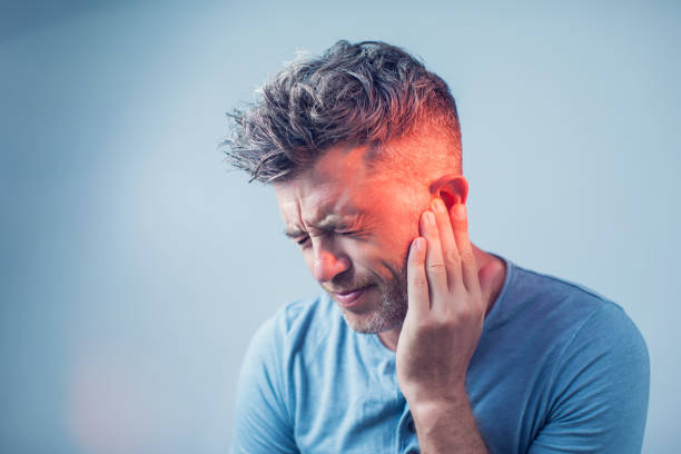Ensayos clínicos sobre tinnitus: Explorando nuevos tratamientos para el zumbido en los oídos